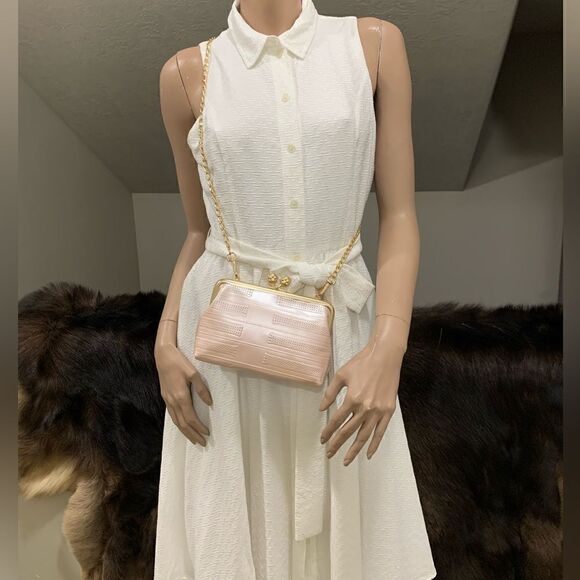 Handmade Genuine Embossed Leather Cute Kisslock Wristlet/Crossbody & 2 Chains - Picture 3 of 15